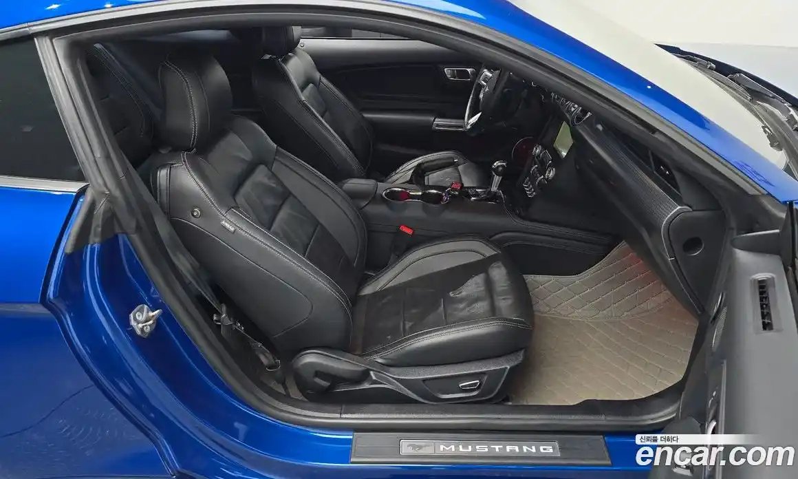 Ford Mustang 2018 2.3 гидро в Москве № 826977, фото 10
