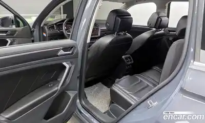 Volkswagen Tiguan 2021 2.0 гидро в Москве № 862396, миниатюра 11