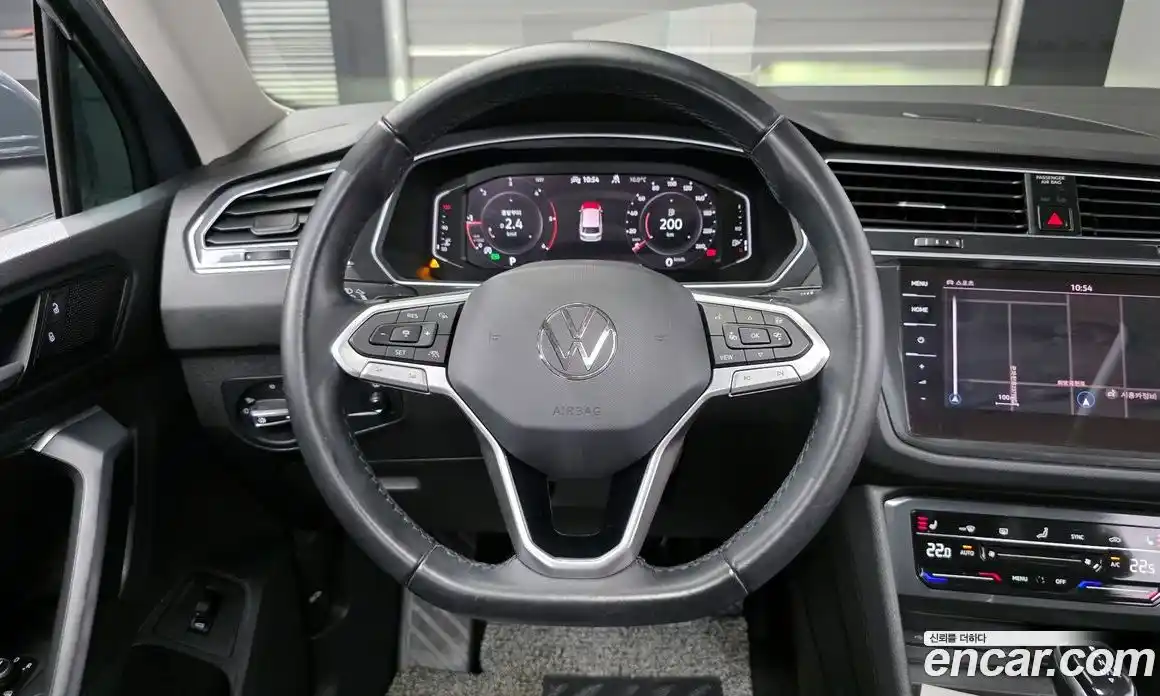 Volkswagen Tiguan 2021 2.0 гидро в Москве № 862396, фото 13