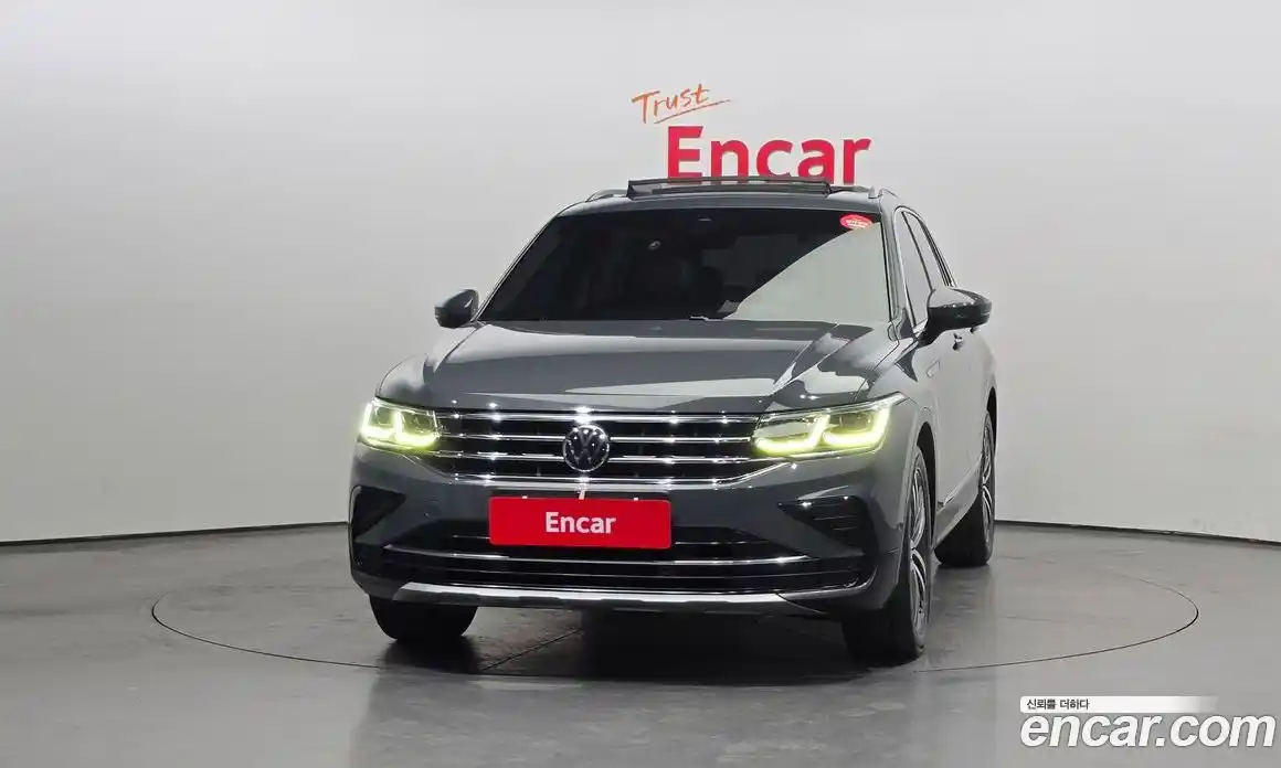 Volkswagen Tiguan 2021 2.0 гидро в Москве № 862396, фото 3
