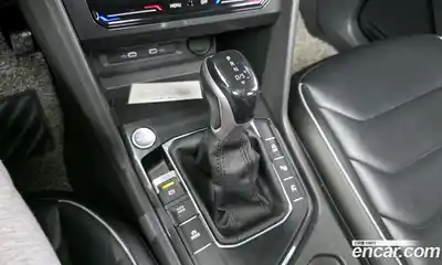 Volkswagen Tiguan 2021 2.0 гидро в Москве № 862396, миниатюра 9