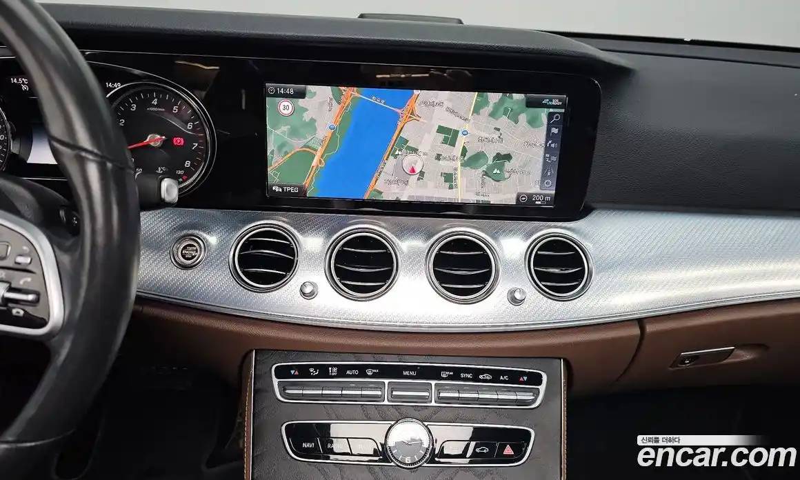 Mercedes-Benz E-Class 2019 2.0 гидро в Москве № 893403, фото 14