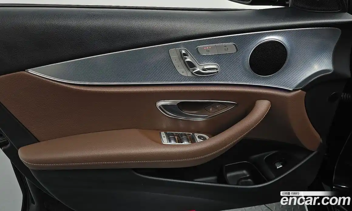Mercedes-Benz E-Class 2019 2.0 гидро в Москве № 893403, фото 17