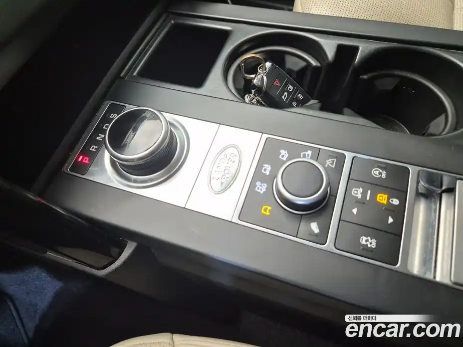 Land Rover Discovery 2020 2.0 гидро в Москве № 894912, фото 14
