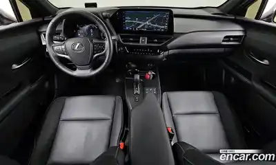 Lexus UX 2025 2.0 гидро в Москве № 895766, миниатюра 7