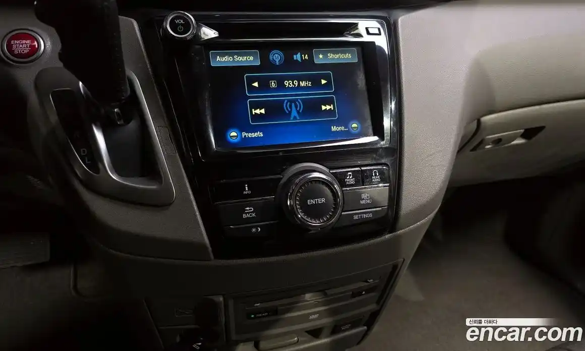 Honda Odyssey 2014 3.5 гидро в Москве № 896784, фото 16