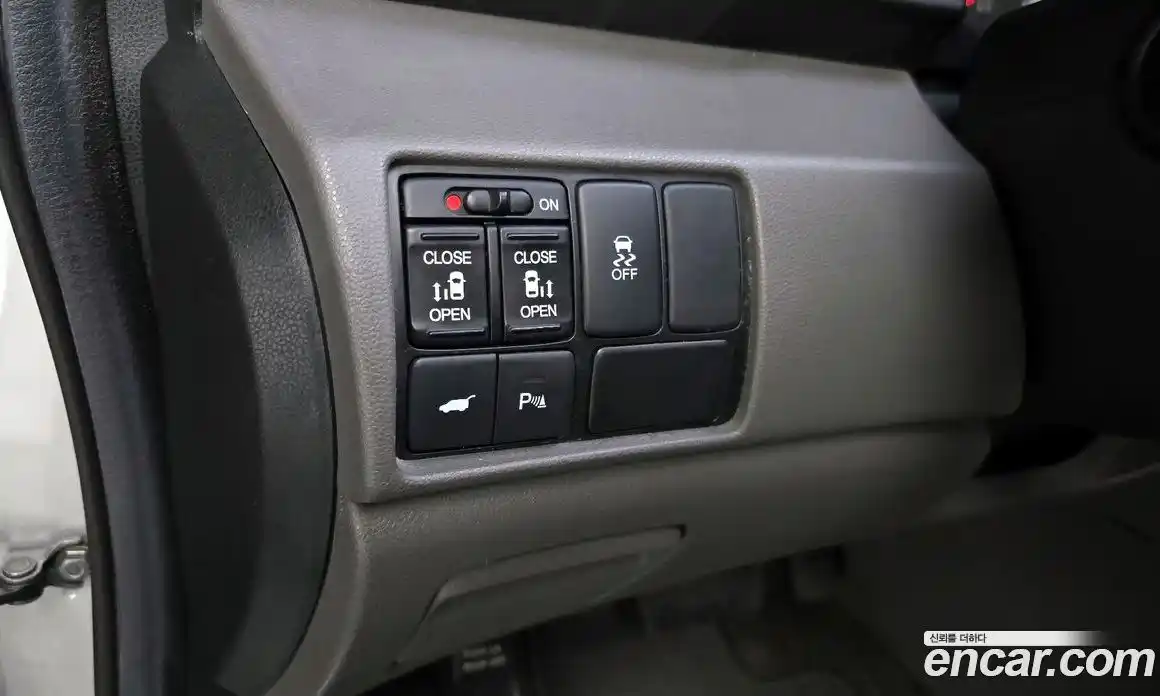 Honda Odyssey 2014 3.5 гидро в Москве № 896784, фото 17