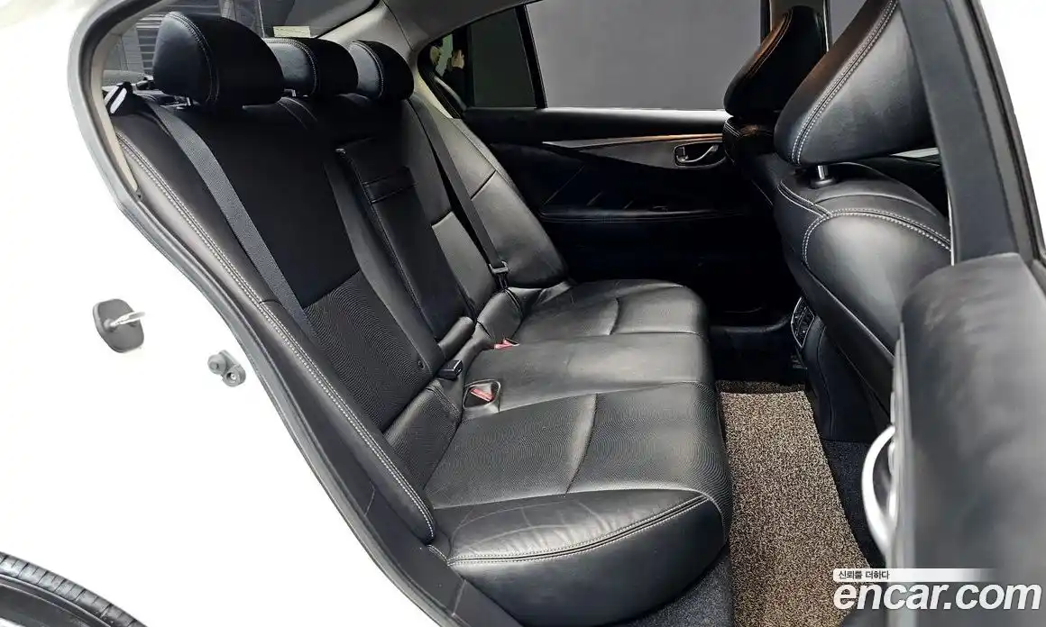 Infiniti Q50 2014 2.1 гидро в Москве № 897350, фото 12