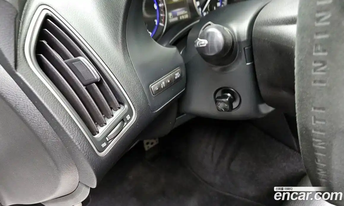 Infiniti Q50 2014 2.1 гидро в Москве № 897350, фото 17