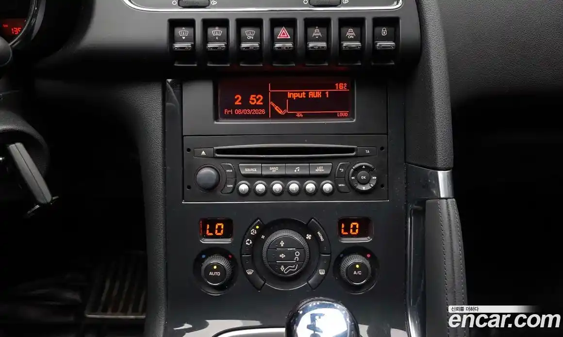 Peugeot 3008 2015 1.6 гидро в Москве № 897421, фото 14