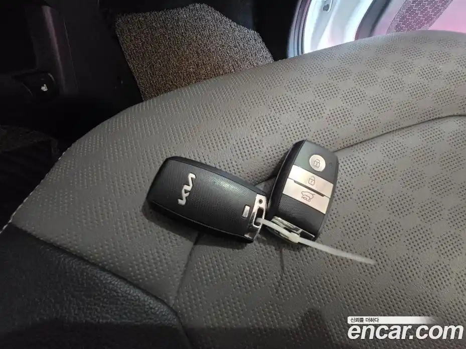 Kia Ray 2021 1.0 Автомат в Москве № 929142, фото 18