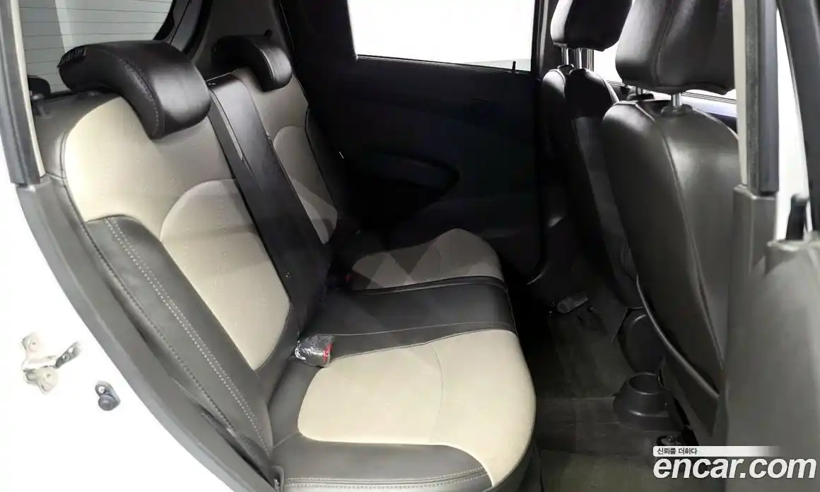 Chevrolet Spark 2014 1.0 гидро в Москве № 935253, фото 12