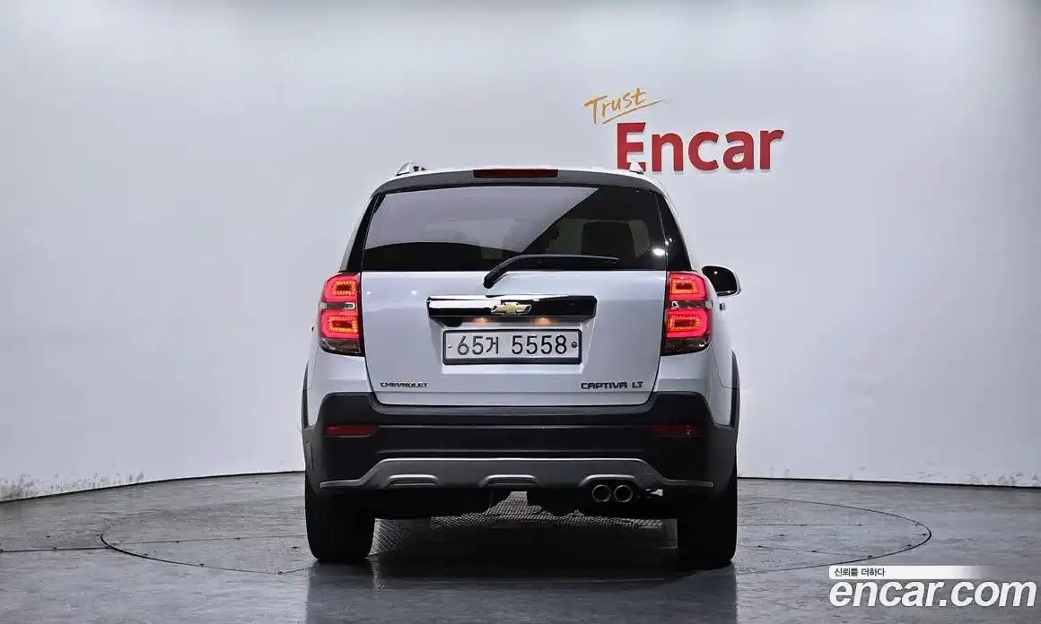 Chevrolet Captiva 2016 2.0 Автомат в Москве № 936286, фото 4