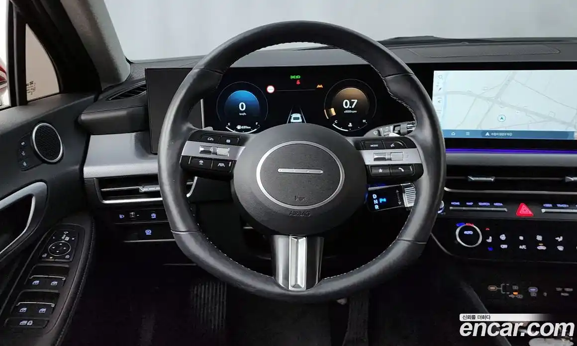 Hyundai Sonata 2023 1.6 Автомат в Москве № 971709, фото 13