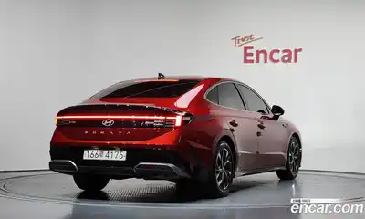 Hyundai Sonata 2023 1.6 Автомат в Москве № 971709, миниатюра 2