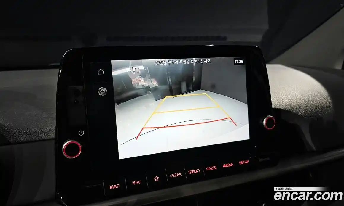 Kia Morning 2021 1.0 Автомат в Москве № 972814, фото 18