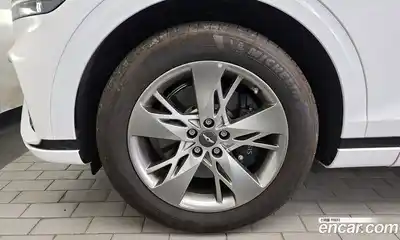 Genesis GV70 2023 2.5 гидро в Москве № 973017, миниатюра 4