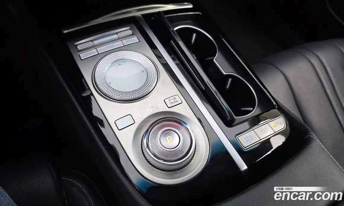 Genesis G80 2022 2.5 гидро в Москве № 973325, фото 9