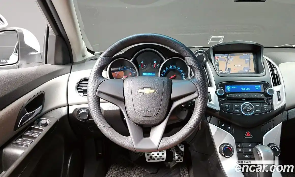 Chevrolet Cruze 2014 1.8 гидро в Москве № 974567, фото 13