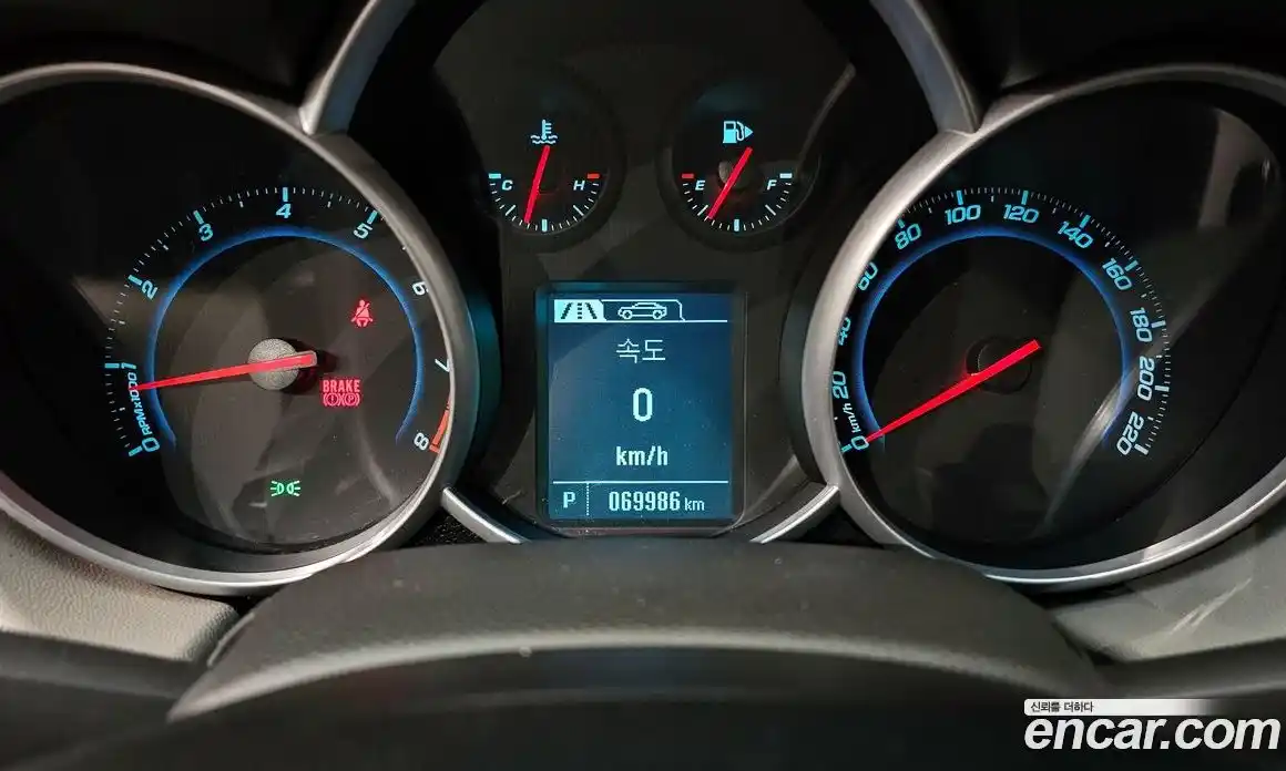 Chevrolet Cruze 2014 1.8 гидро в Москве № 974567, фото 8