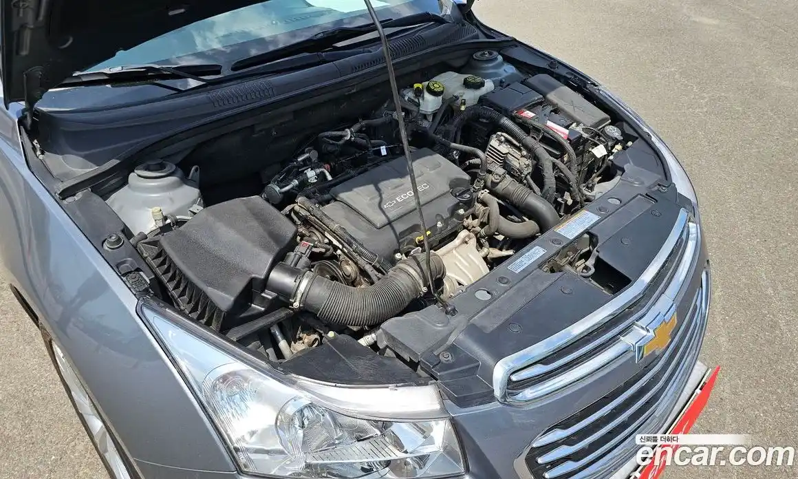 Chevrolet Cruze 2015 1.4 Автомат в Москве № 974933, фото 6