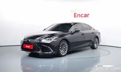 Lexus ES, 2019