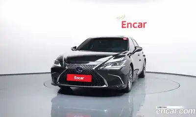 Lexus ES 2019 2.5 гидро в Москве № 975837, миниатюра 3
