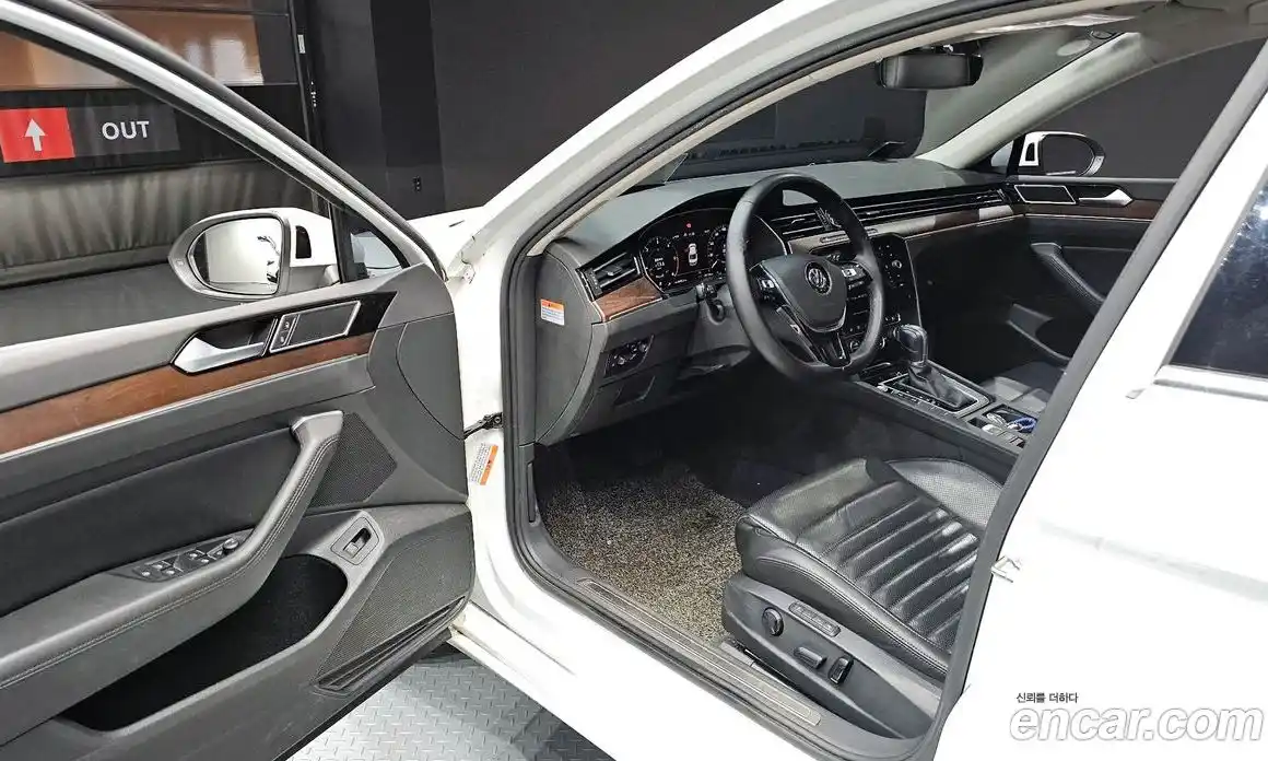 Volkswagen Passat 2018 2.0 гидро в Москве № 976111, фото 11