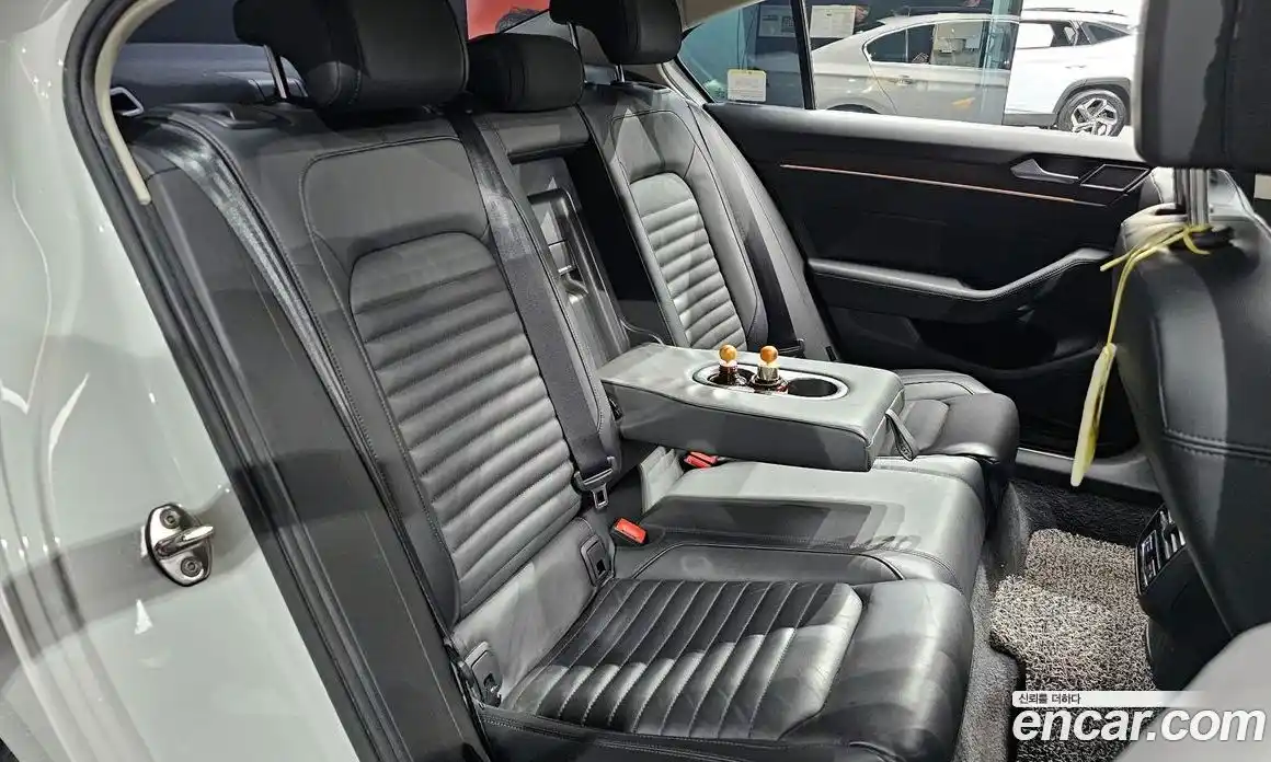 Volkswagen Passat 2018 2.0 гидро в Москве № 976111, фото 12