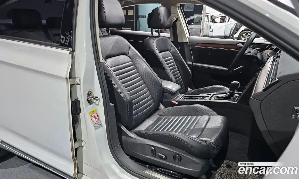 Volkswagen Passat 2018 2.0 гидро в Москве № 976111, фото 10