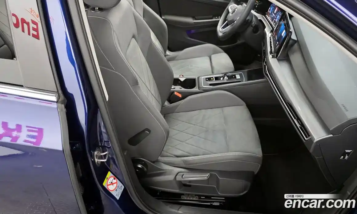 Volkswagen Golf 2022 2.0 гидро в Москве № 976120, фото 12