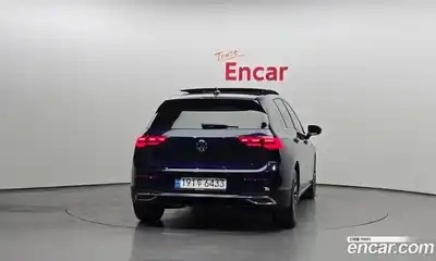 Volkswagen Golf 2022 2.0 гидро в Москве № 976120, миниатюра 4