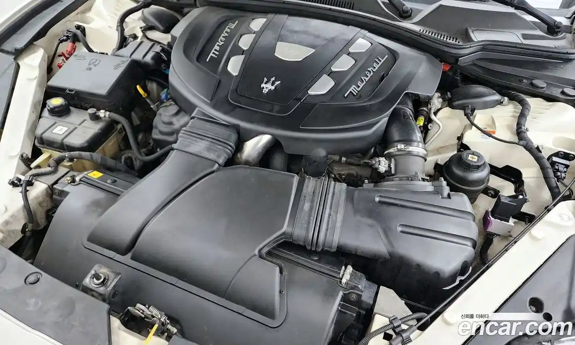 Maserati Quattroporte 2016 3.0 гидро в Москве № 976444, фото 6