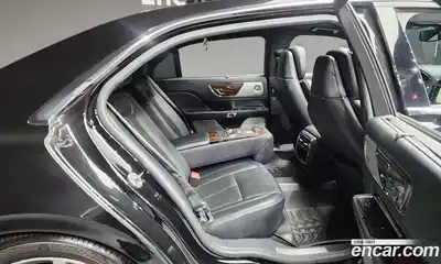 Lincoln Continental 2016 3.0 гидро в Москве № 980684, миниатюра 12