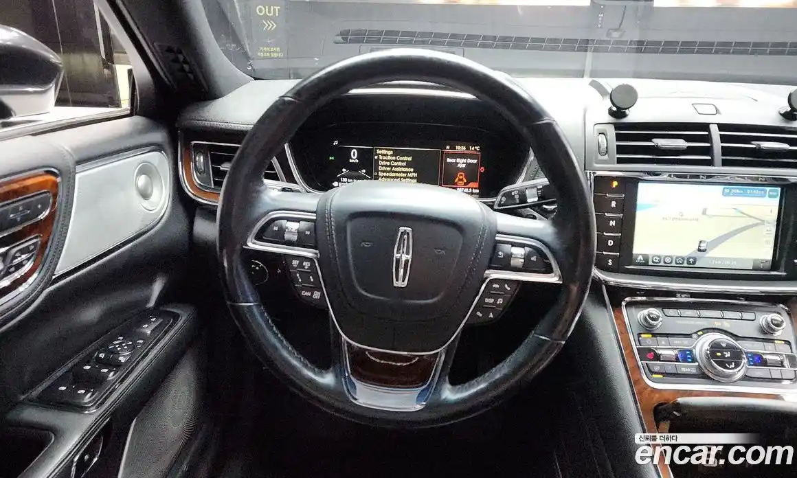 Lincoln Continental 2016 3.0 гидро в Москве № 980684, фото 13