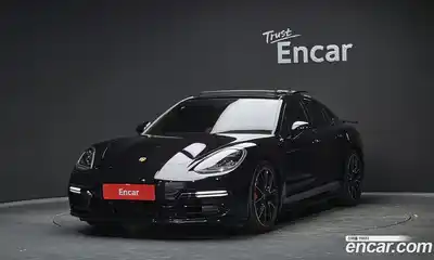 Porsche Panamera, 2020