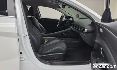 Hyundai Avante 2024 1.6 Автомат в Москве № 1006785, миниатюра 11