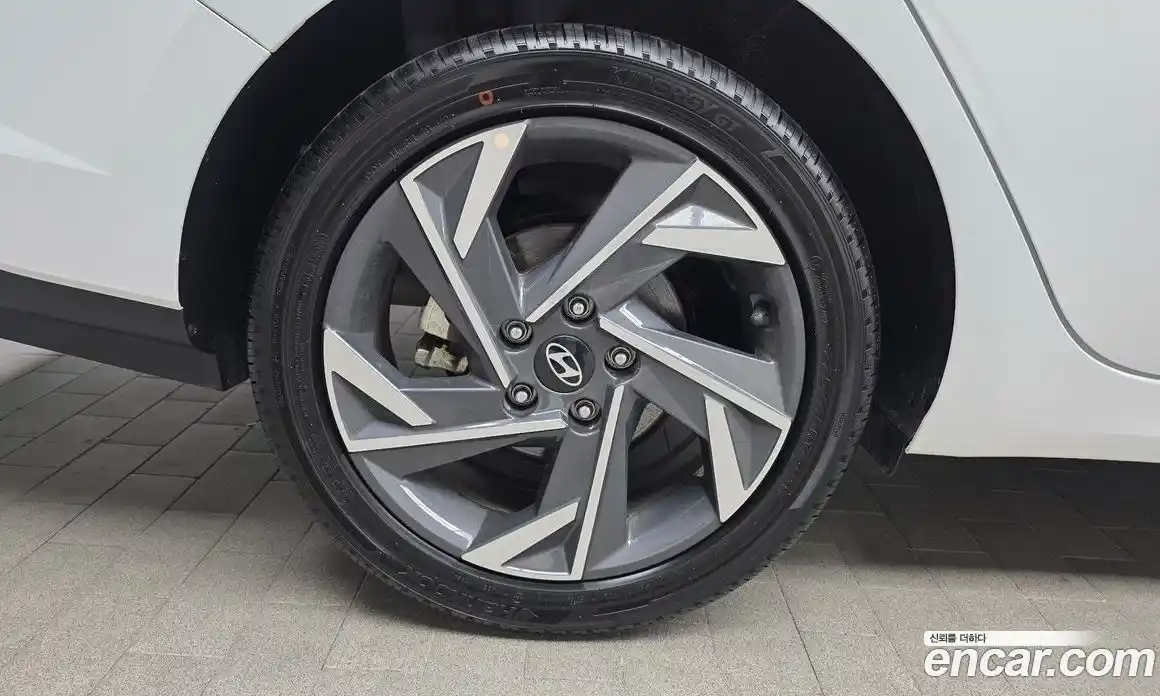 Hyundai Avante 2024 1.6 Автомат в Москве № 1006785, фото 5