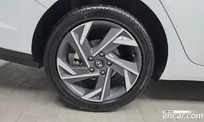 Hyundai Avante 2024 1.6 Автомат в Москве № 1006785, миниатюра 5