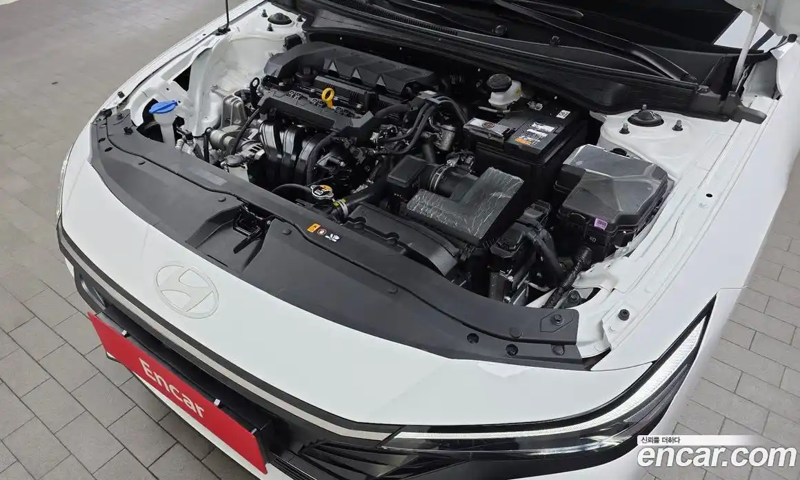 Hyundai Avante 2024 1.6 Автомат в Москве № 1006785, фото 6