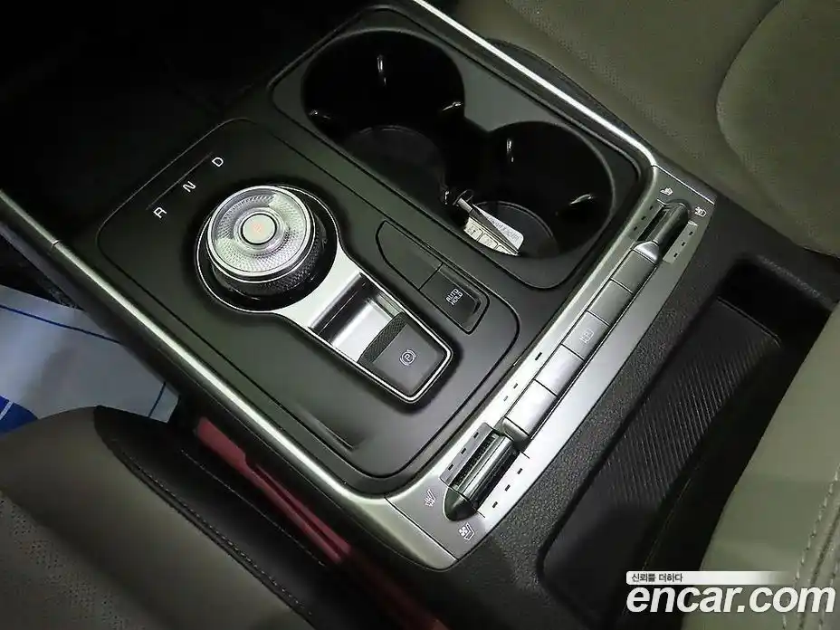 Kia Canival 2024 3.5 Автомат в Москве № 1009155, фото 13