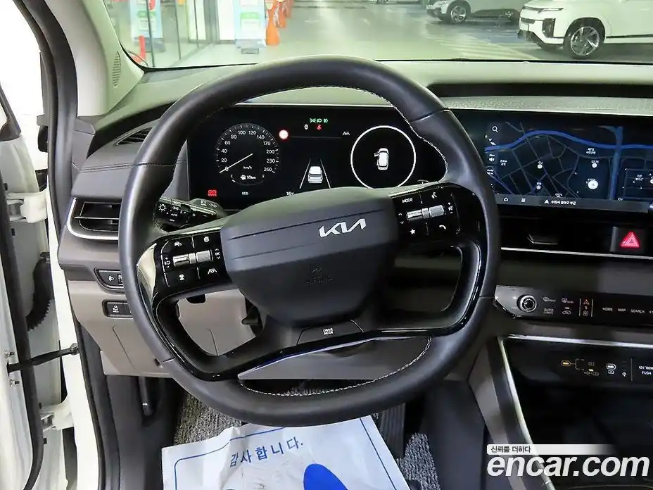 Kia Canival 2024 3.5 Автомат в Москве № 1009155, фото 9