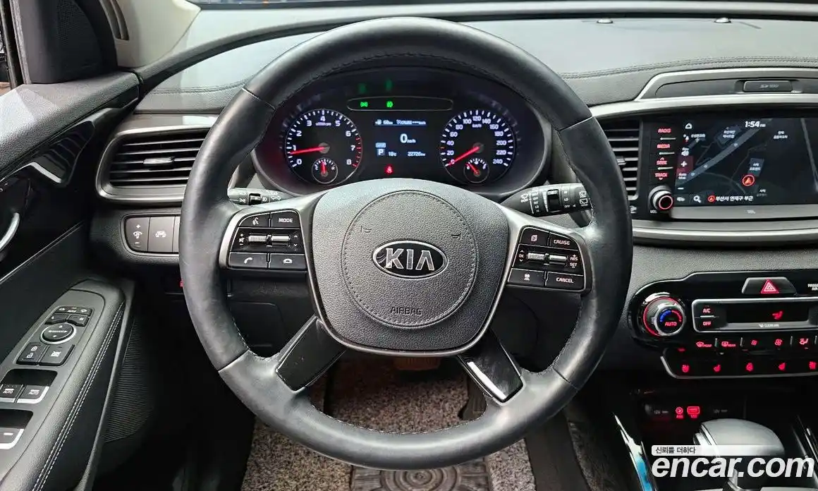 Kia Sorento 2018 2.0 Автомат в Москве № 1009409, фото 14