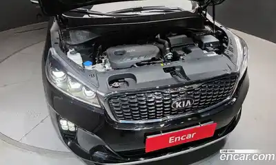 Kia Sorento 2018 2.0 Автомат в Москве № 1009409, миниатюра 6