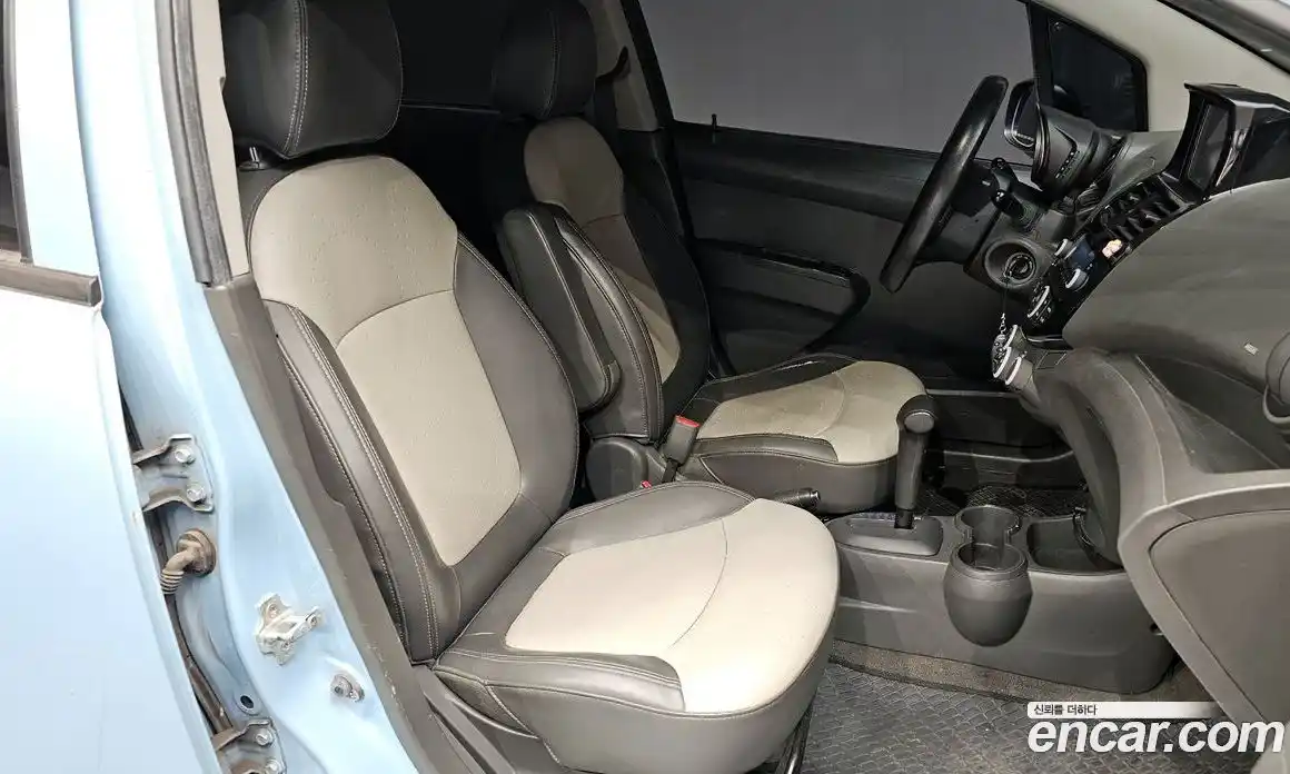 Chevrolet Spark 2014 1.0 Автомат в Москве № 1012417, фото 10