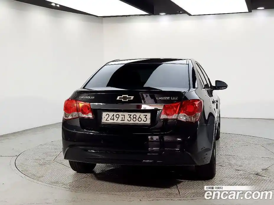 Chevrolet Cruze 2014 2.0 Автомат в Москве № 1012597, фото 3