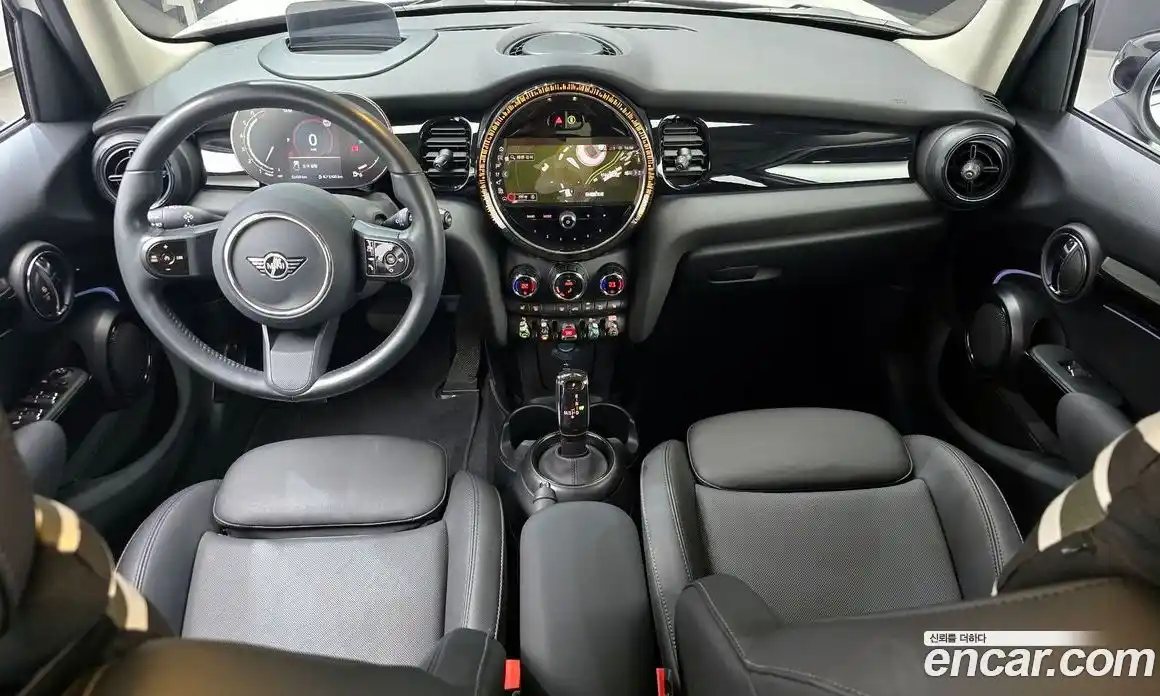 Mini Cooper 2023 1.5 гидро в Москве № 1013739, фото 7