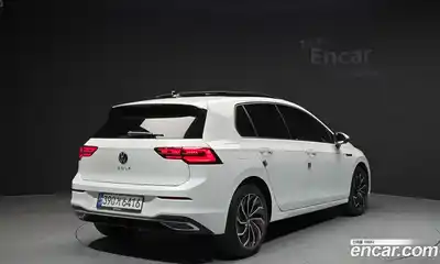 Volkswagen Golf 2022 2.0 гидро в Москве № 1014561, миниатюра 2