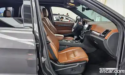 Jeep Cherokee 2020 3.6 гидро в Москве № 1015023, миниатюра 11