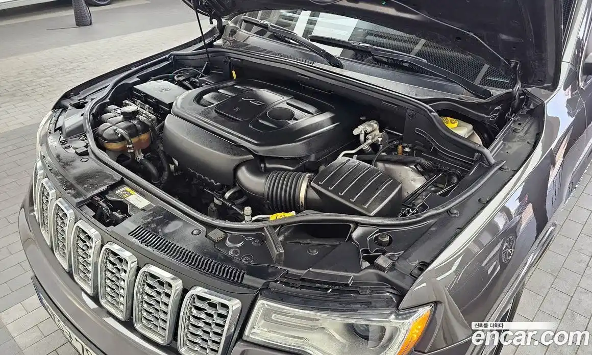 Jeep Cherokee 2020 3.6 гидро в Москве № 1015023, фото 6